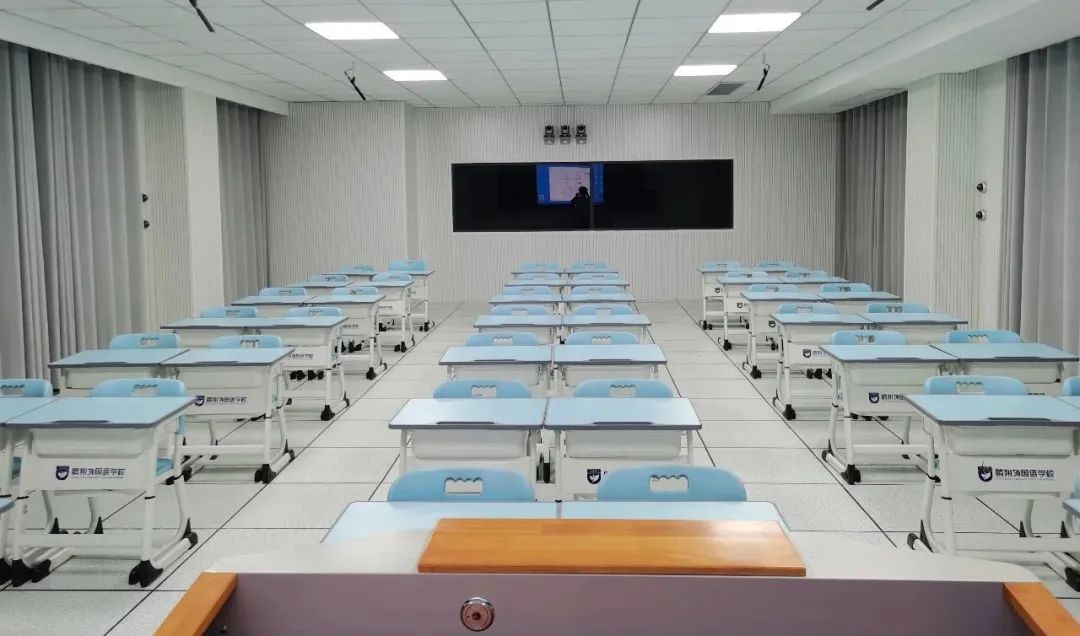 百乐博高清录播系统工程产品效劳于某学校！